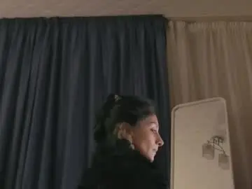 Chaturbate Sex Chat of evelynaisha