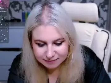 Chaturbate Live Sex of yourkarma_2_0