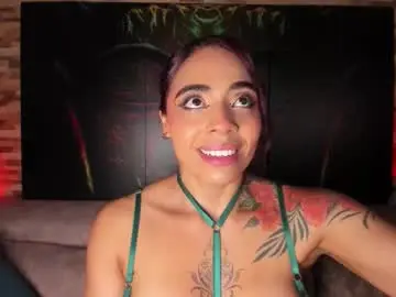 Chaturbate Sex Chat of emilyfitness8