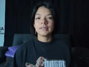 Chaturbate Adult Webcams of yungelitamor_