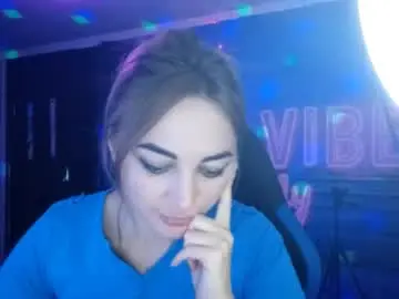 Chaturbate Live Sex Cam of blonde_temptation