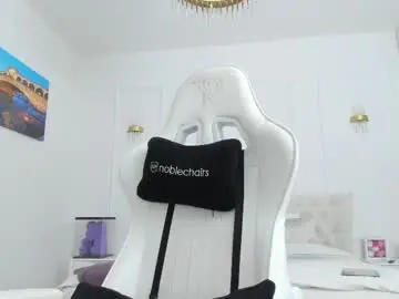 Chaturbate Live Porn of christine0990__