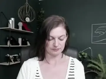 Chaturbate Sex Cam of vivian_dream