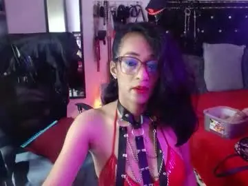 Chaturbate Adult Webcam of amelie__martinez