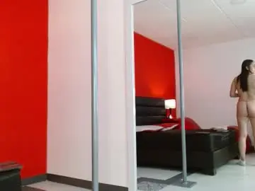 Chaturbate Adult Video Chat of vanelopeee_