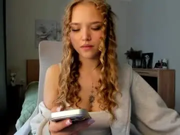 Chaturbate Watch Live Sex Cams of flooora_0