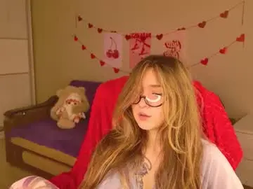 Chaturbate Watch Live Sex Cams of purple_averge