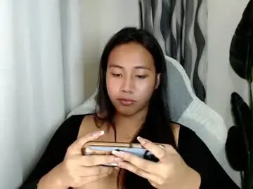 Chaturbate Watch Live Sex Cams of sweetiie_caren