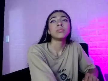 Chaturbate Live Sex Cam of violett1126
