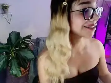 Chaturbate Adult Webcams of dahnia_cruz