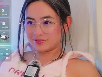 Chaturbate Adult Webcam of hawaiibliss_18