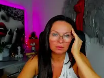Chaturbate Best live sex cam show of helen_79