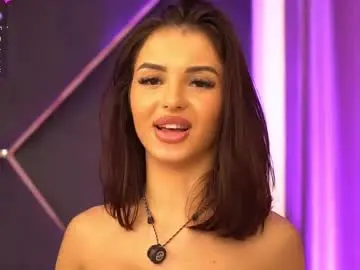 Chaturbate Live Sex Cam of lila_hottie_rosie