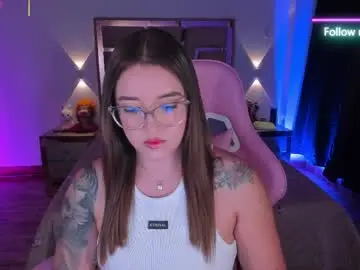 Chaturbate Adult Video Chat of lunna_roosee