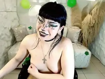 Chaturbate Nude Webcam of vampkitty_r