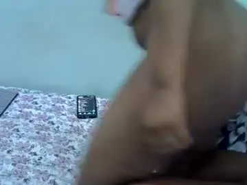 Chaturbate Live Sex Cam of zara_princess1
