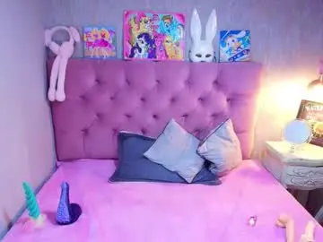 Chaturbate Watch Live Sex Cams of mooncharlotte