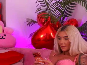 Chaturbate Free Porn Cam of therealfallingangel