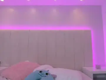 Chaturbate Free Live Porn of miah_skinny