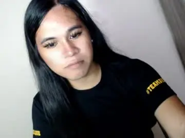 Chaturbate Live Sex of asianblk_barbiedoll