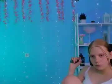 Chaturbate Free Live Porn of bella_sky11