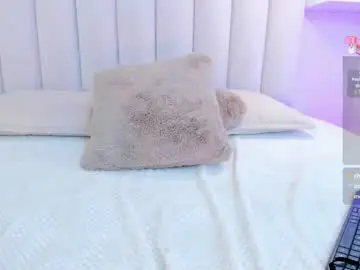 Chaturbate Live Sex of mia__bailey_