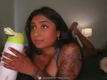 Chaturbate Live Sex Cam of sweetkarmababy