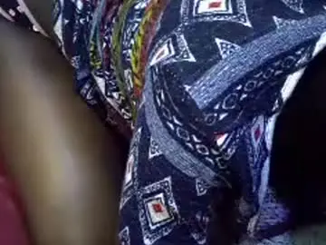 Chaturbate Live Sex Cam of aries_eve