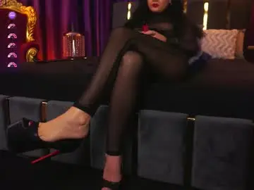 Chaturbate Nude Webcam of hotdesy_