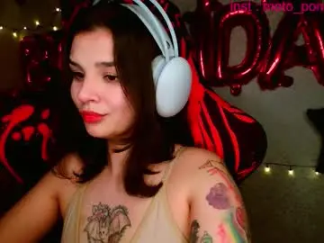 Chaturbate Watch Live Sex Cams of moto_ponchik