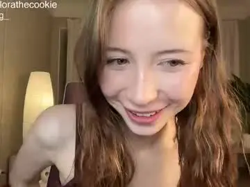 Chaturbate Live Sex Cam of delorathecookie