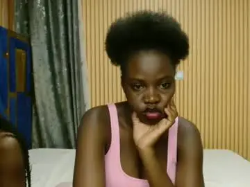 Chaturbate Live Porn of _elinah