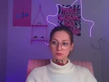 Chaturbate Nude Webcam of alexa_kittie