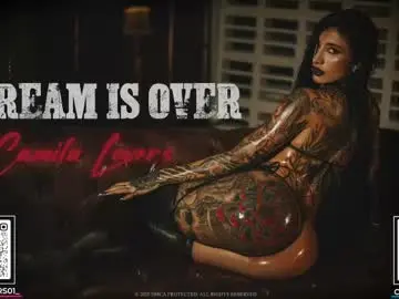 Chaturbate Nude Webcam of camilalovers01