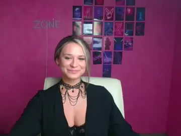 Chaturbate Watch Live Sex Cams of moonsusanna