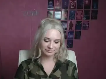 Chaturbate Nude Webcam of moonsusanna