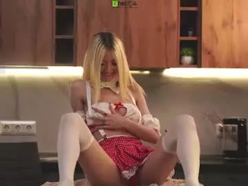 Chaturbate Live Porn of lessyluiz