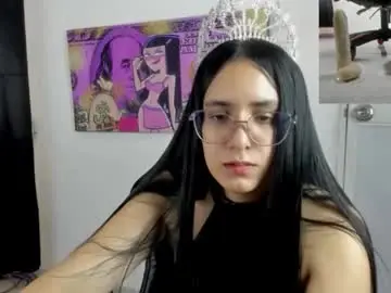 Chaturbate Nude Webcam of queen_findom1