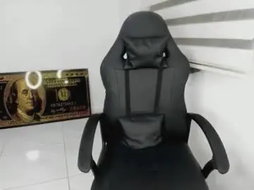 Chaturbate Best Webcam of queen_findom1