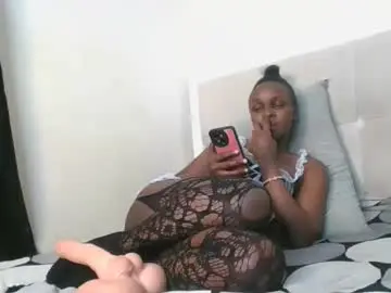 Chaturbate Free Porn Cam of queenbee254