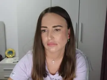 Chaturbate Live Sex Cam of beyoncedoll