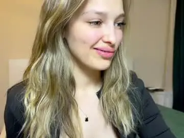 Chaturbate Sex Cam of cutee_miley