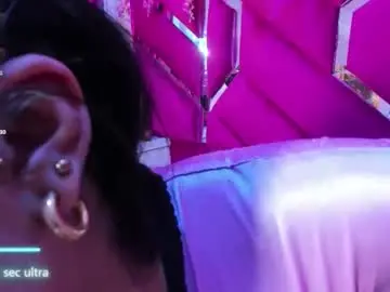 Chaturbate Free Live Porn of gisell_squirt