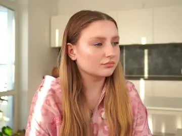 Chaturbate Live Sex Cam of aracelieovaldi