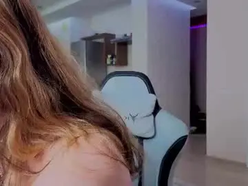 Chaturbate Live Porn of dipamellyy