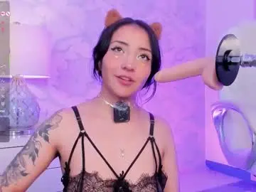 Chaturbate Best live sex cam show of lolaberry_