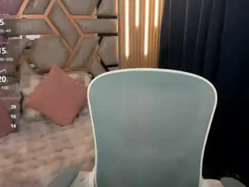 Chaturbate Live Sex Cam of renata_lizcano