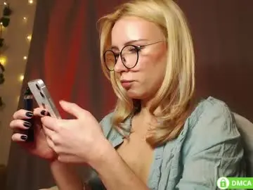 Chaturbate Free Live Porn of lavinell