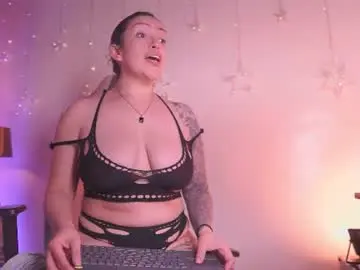 Chaturbate Live Sex Cam of madi_harper