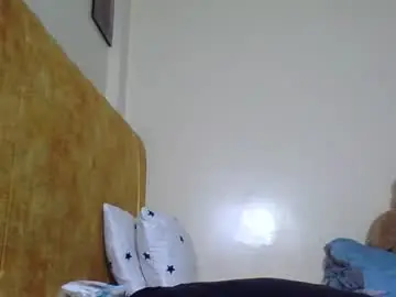 Chaturbate Best live sex cam show of avir_sylvian